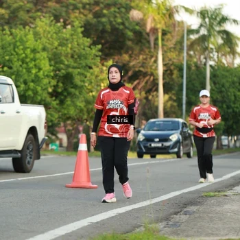 Runner Photo 8008678