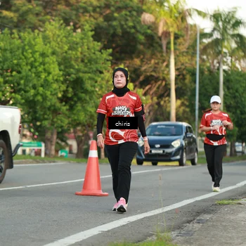 Runner Photo 8008691