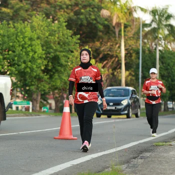 Runner Photo 8008702