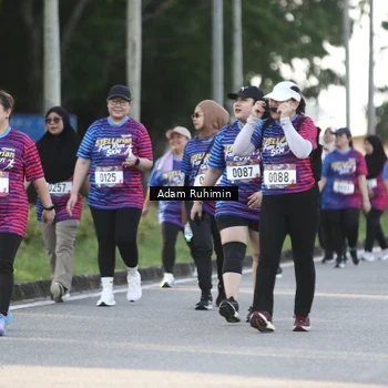 Runner Photo 8008777