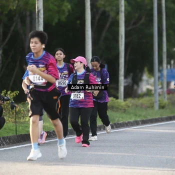 Runner Photo 8008826