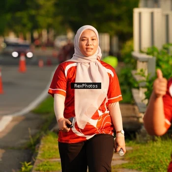 Runner Photo 8008873