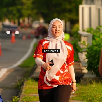 Runner Photo 8008898
