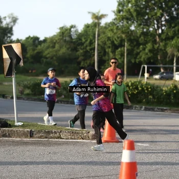 Runner Photo 8008904