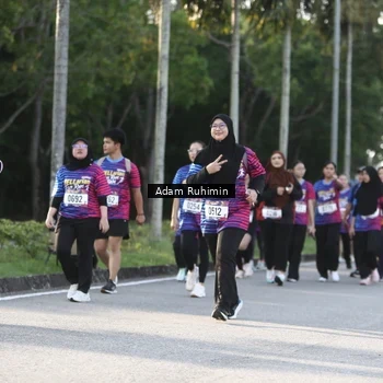 Runner Photo 8008908