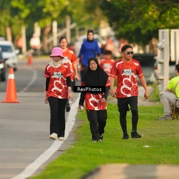 Runner Photo 8008940