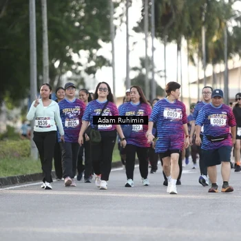 Runner Photo 8008959