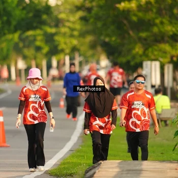Runner Photo 8008960