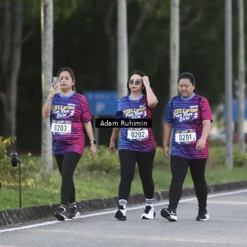 Runner Photo 8008993