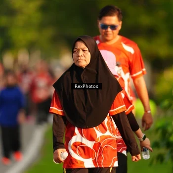 Runner Photo 8008995