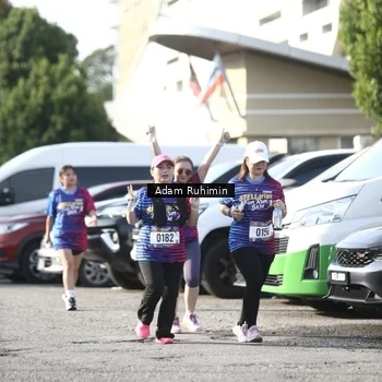 Runner Photo 8009020