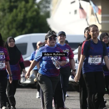 Runner Photo 8009024