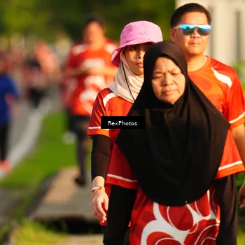 Runner Photo 8009026