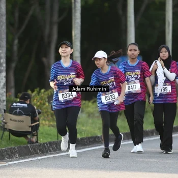 Runner Photo 8009028