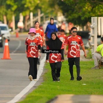 Runner Photo 8009031