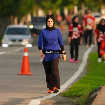 Runner Photo 8009035
