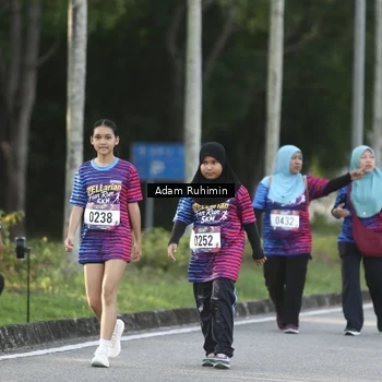 Runner Photo 8009048