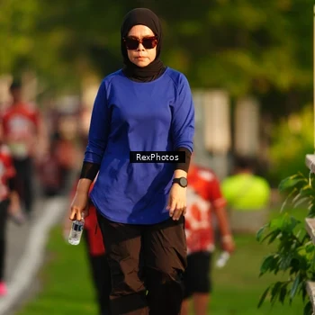 Runner Photo 8009073