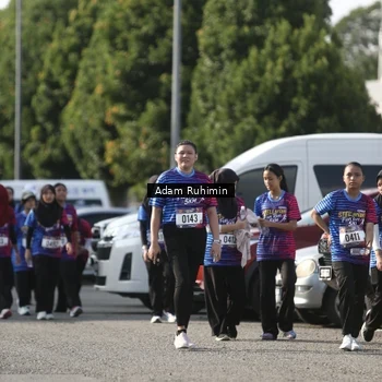 Runner Photo 8009086