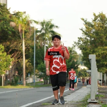 Runner Photo 8009087