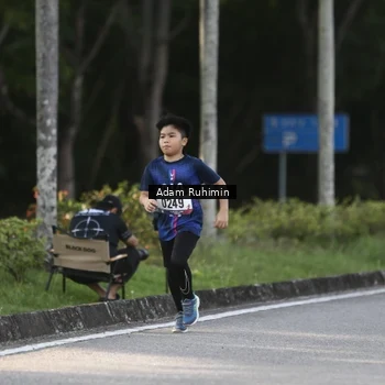 Runner Photo 8009088