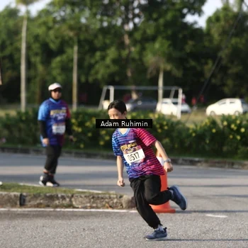 Runner Photo 8009092
