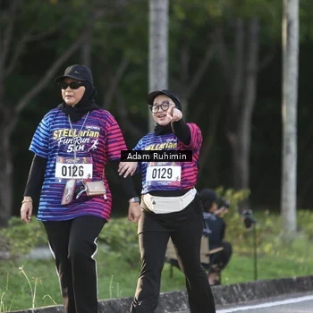 Runner Photo 8009095