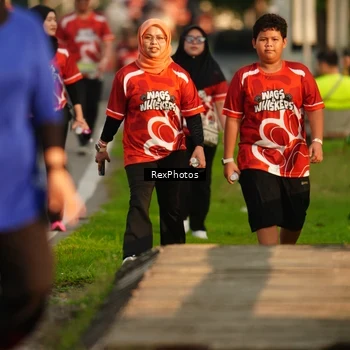 Runner Photo 8009105