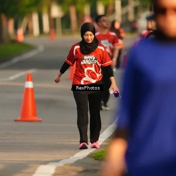Runner Photo 8009119
