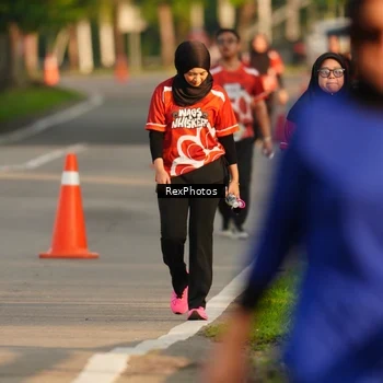 Runner Photo 8009134