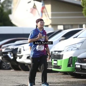 Runner Photo 8009140