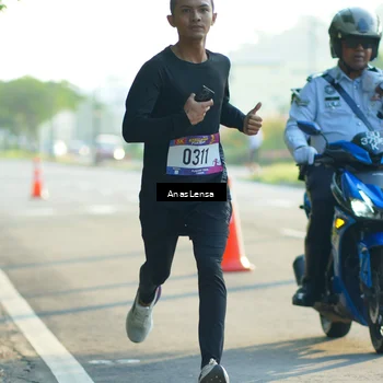 Runner Photo 8009196
