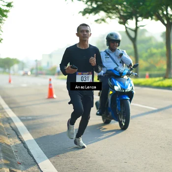 Runner Photo 8009206