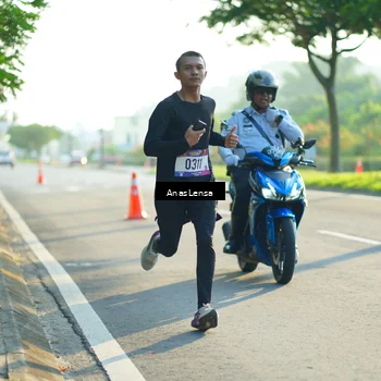 Runner Photo 8009207