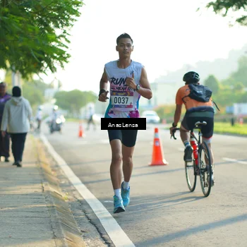 Runner Photo 8009270