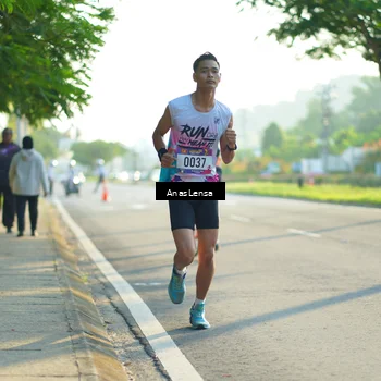 Runner Photo 8009280