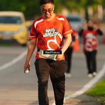 Runner Photo 8009300
