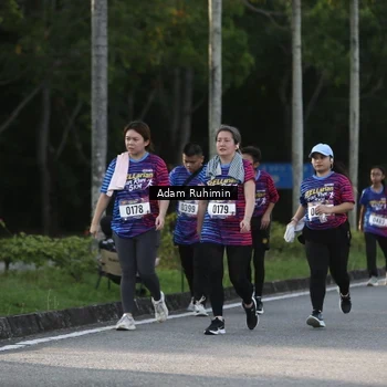 Runner Photo 8009305