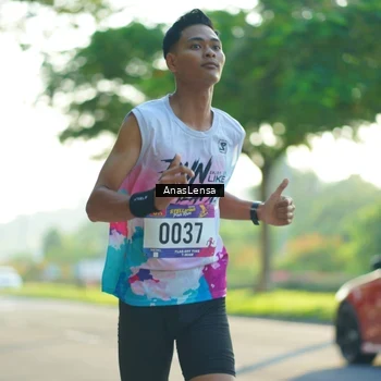Runner Photo 8009320