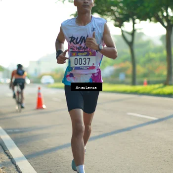 Runner Photo 8009330