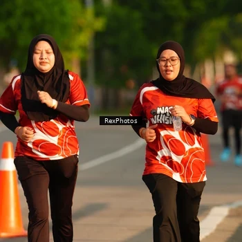 Runner Photo 8009419