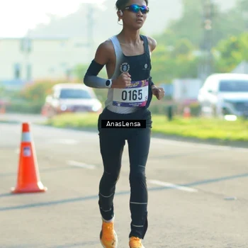 Runner Photo 8009442