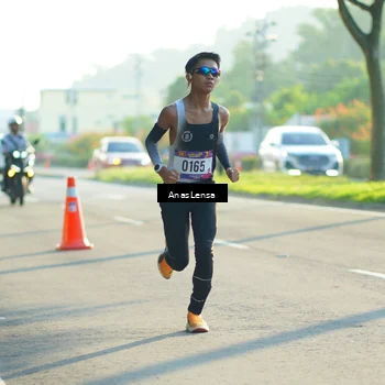 Runner Photo 8009449