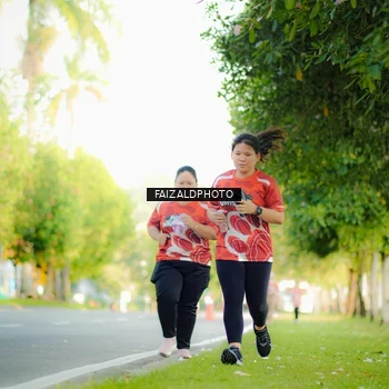 Runner Photo 8009479