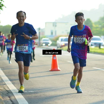 Runner Photo 8009538