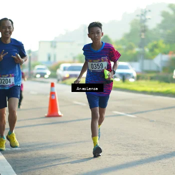 Runner Photo 8009555