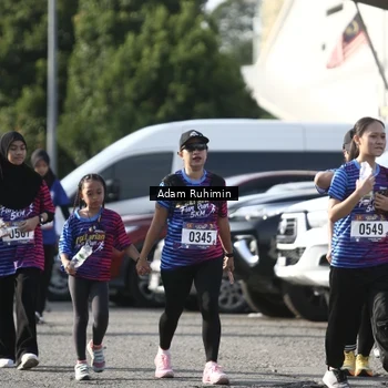 Runner Photo 8009570