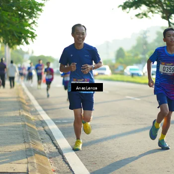 Runner Photo 8009633