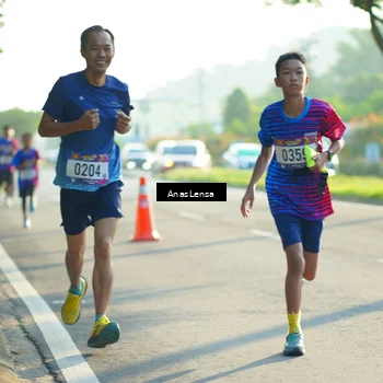 Runner Photo 8009650