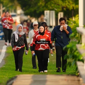 Runner Photo 8009743